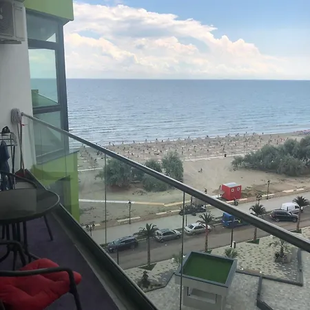 Mamaia Nord 公寓 *