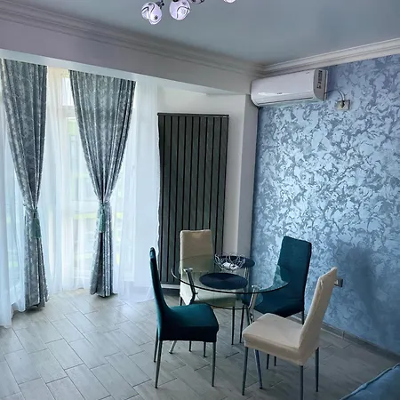 Mamaia Nord アパート
